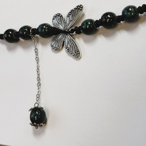 Dark Green Bead Silver Butterfly Pendant Charm Pray Vintage Necklace - Picture 8 of 16